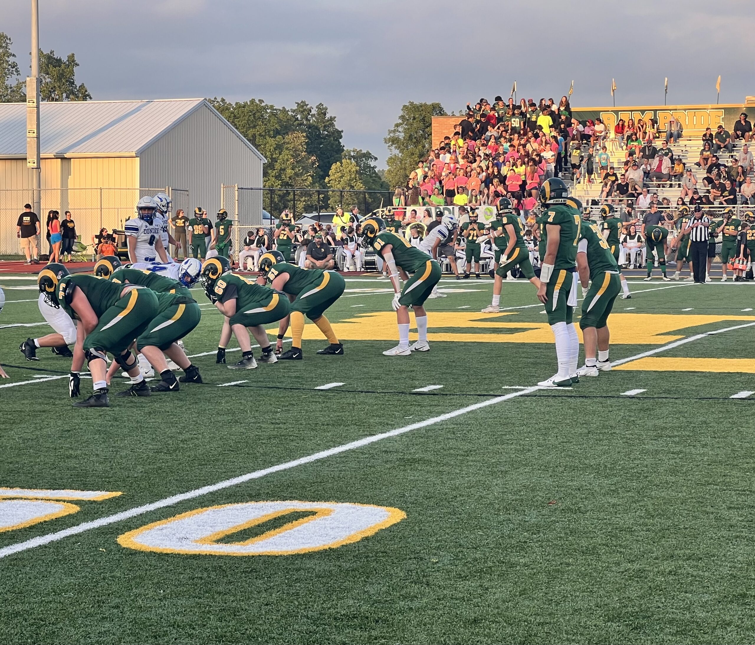 Flat Rock Rolls Past Grosse Ile 50-0 | Flat Rock | Friday Night Victors